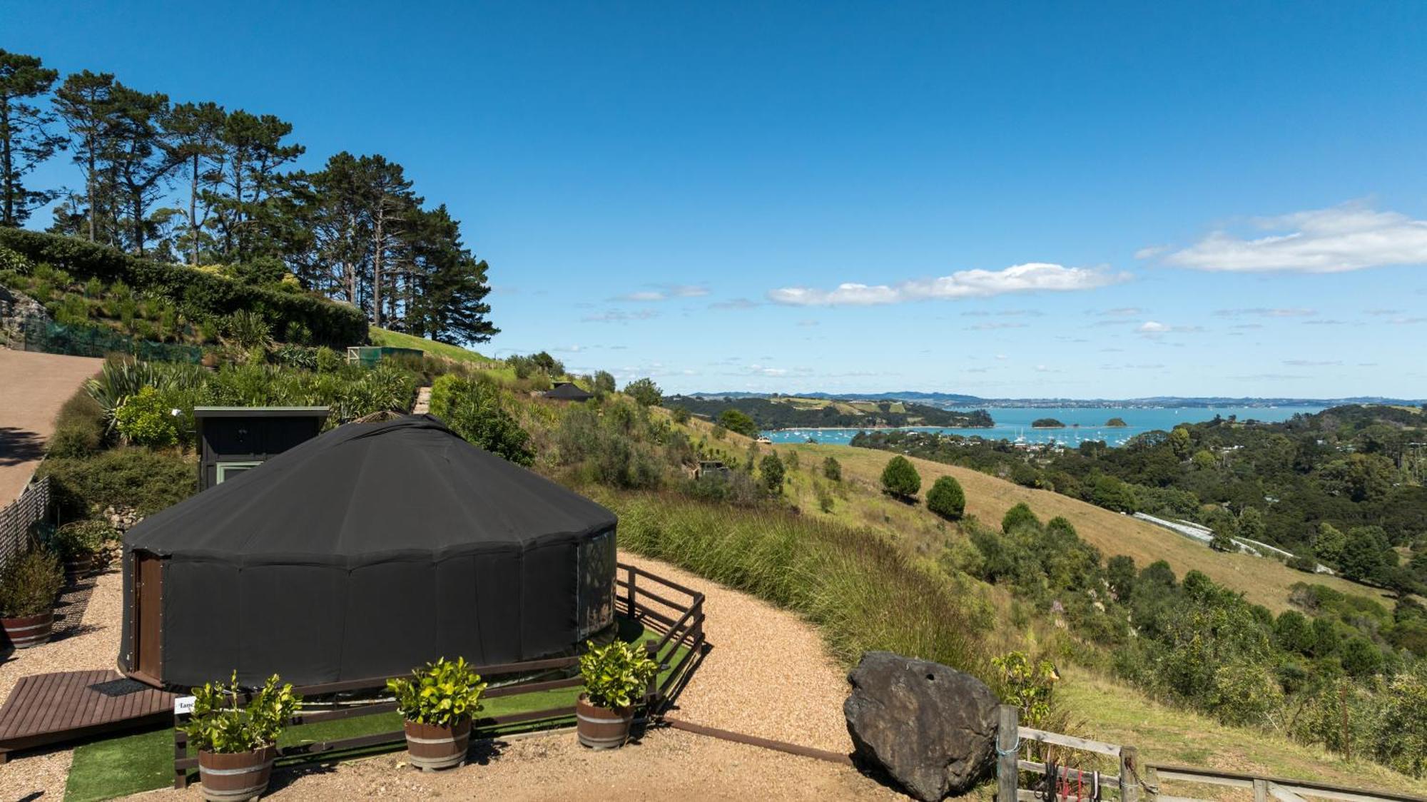 Awaawa - Rangi Yurt Hotel Palm Beach Exterior photo